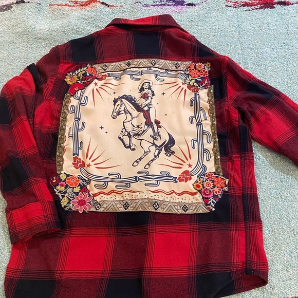 Red Plaid Western Horse Graphic Top - Picture 3 of 10